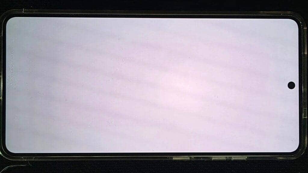 Samsung Galaxy S26 Ultra screen with a white background and black bezel