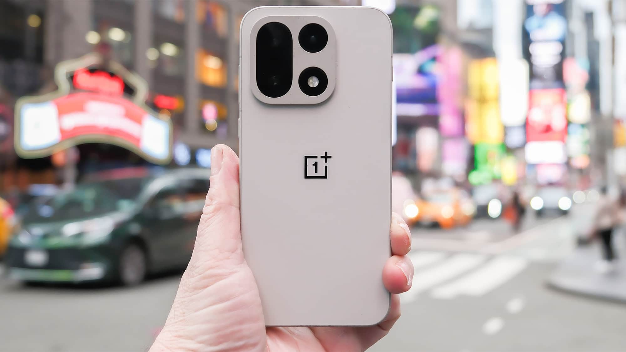OnePlus 15