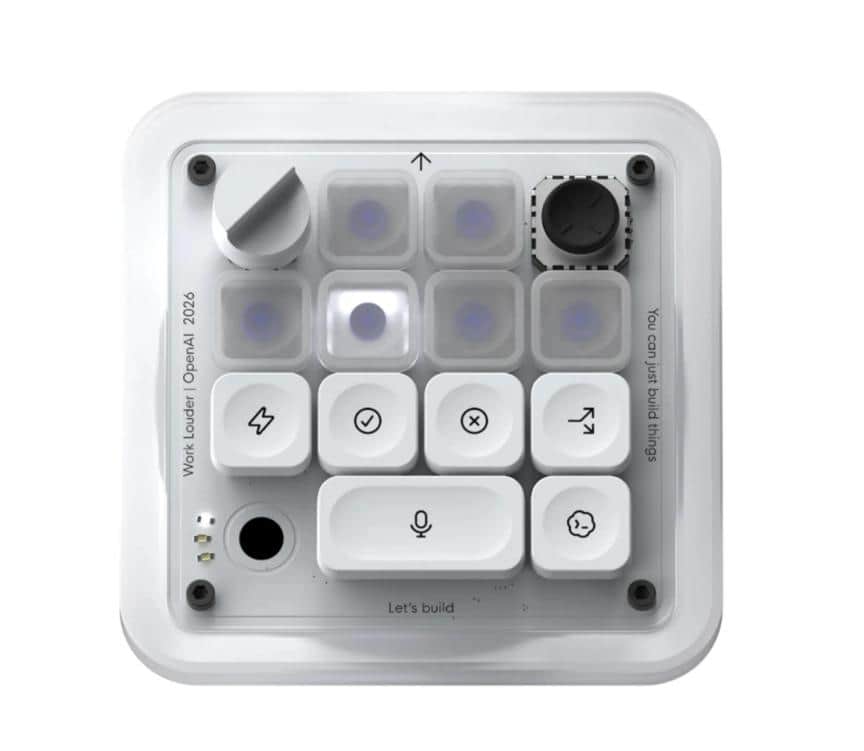 El inusual mini teclado Codex Micro de OpenAI.