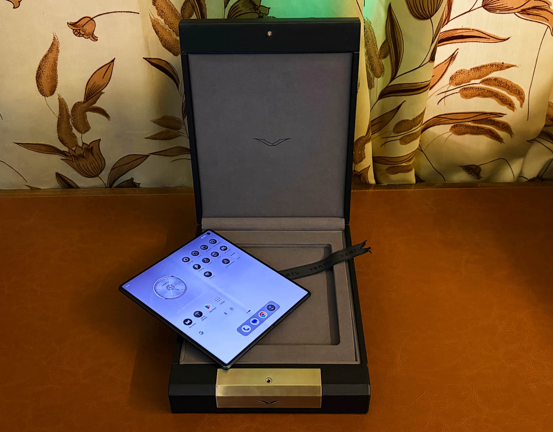 Vertu Alphafold’s luxury packaging