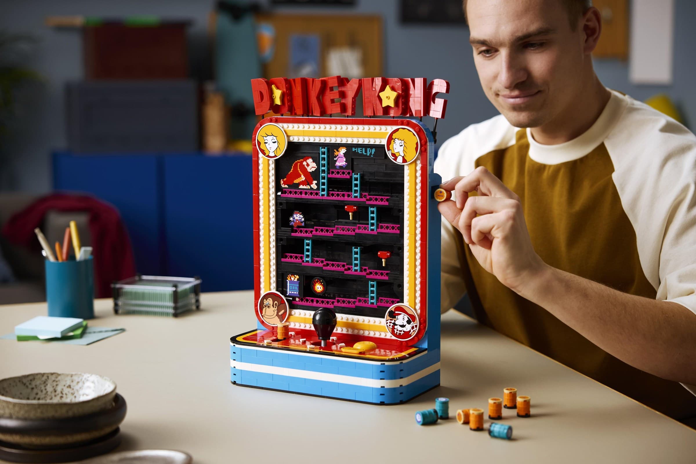 There’s a slot to load barrels to begin with.