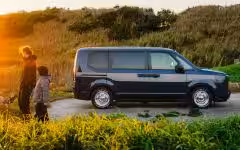 Front roofline and mirror styling on DAMD StepWGN