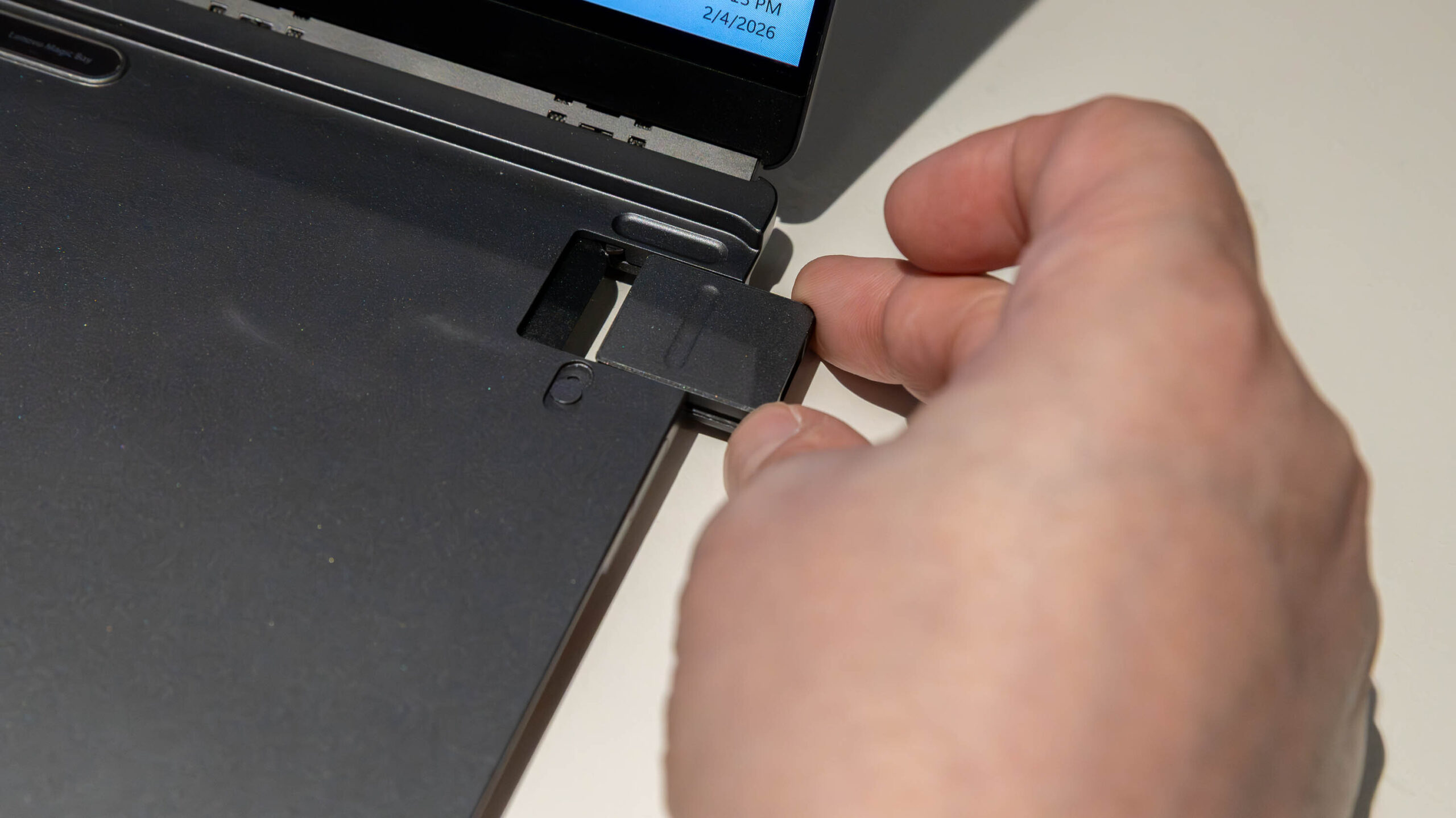 lenovo concept modular thinkbook laptop with swappable ports