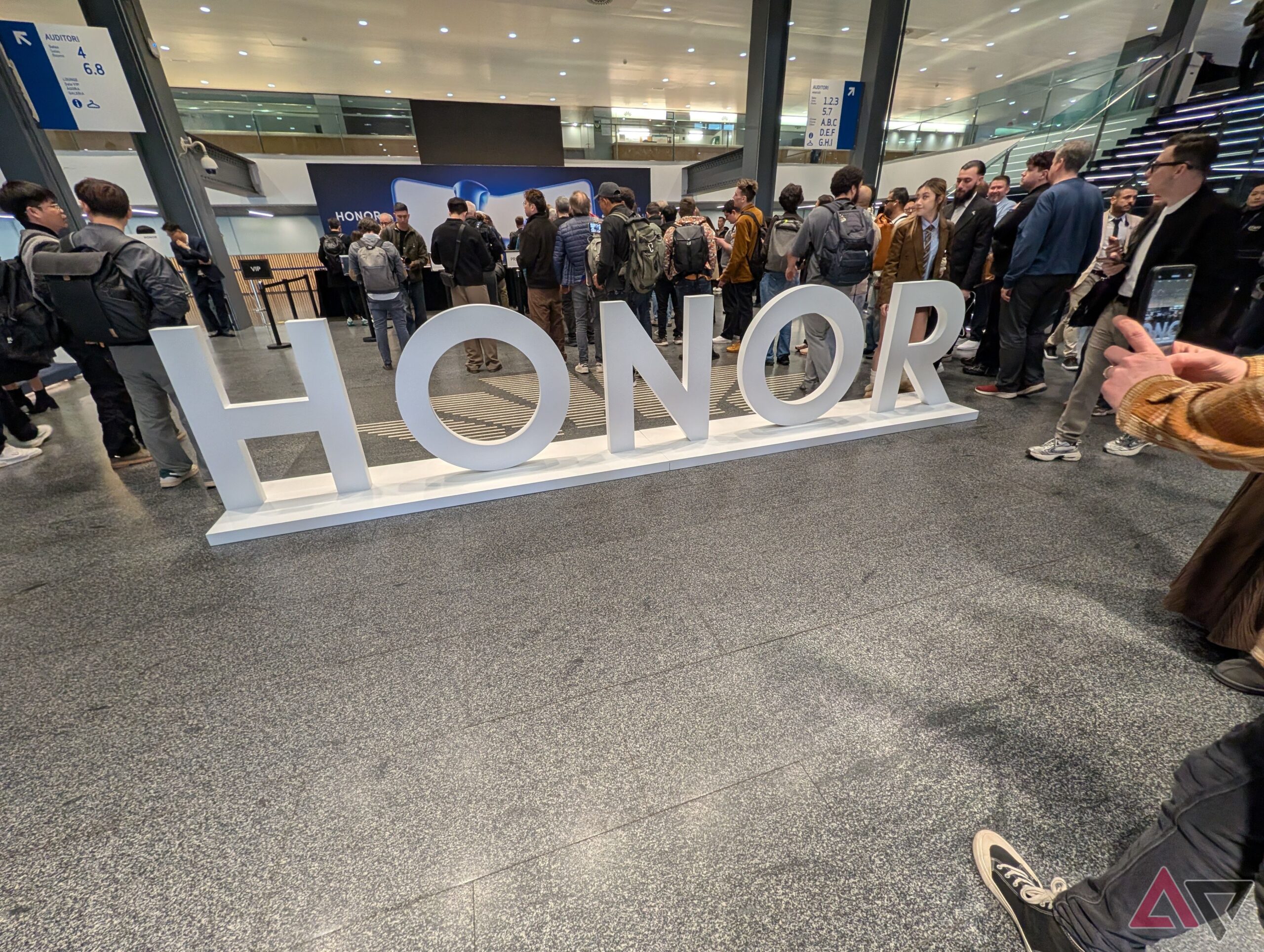 Honor logo at MWC 2026