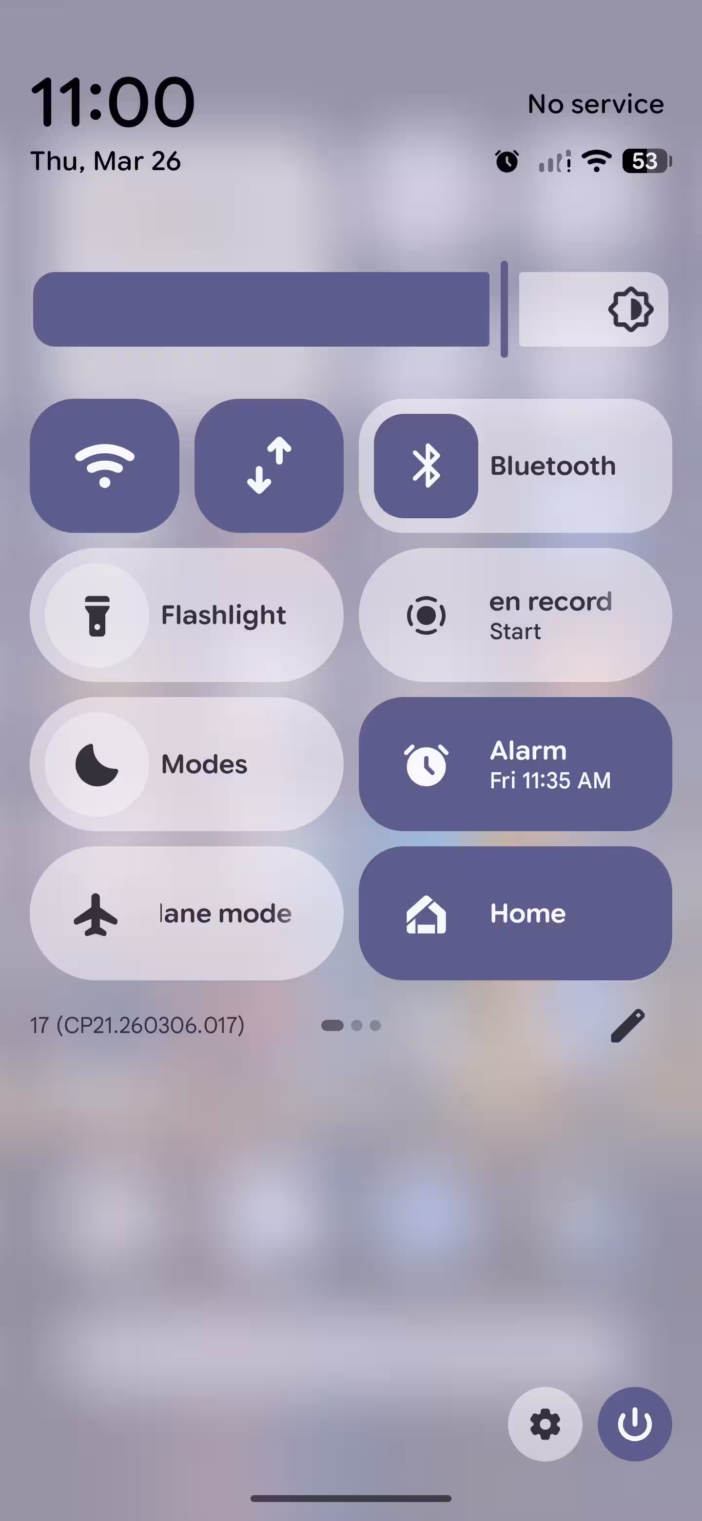 Screenshot shows new individual Wi-Fi, Internet toggles for Quick Settings.