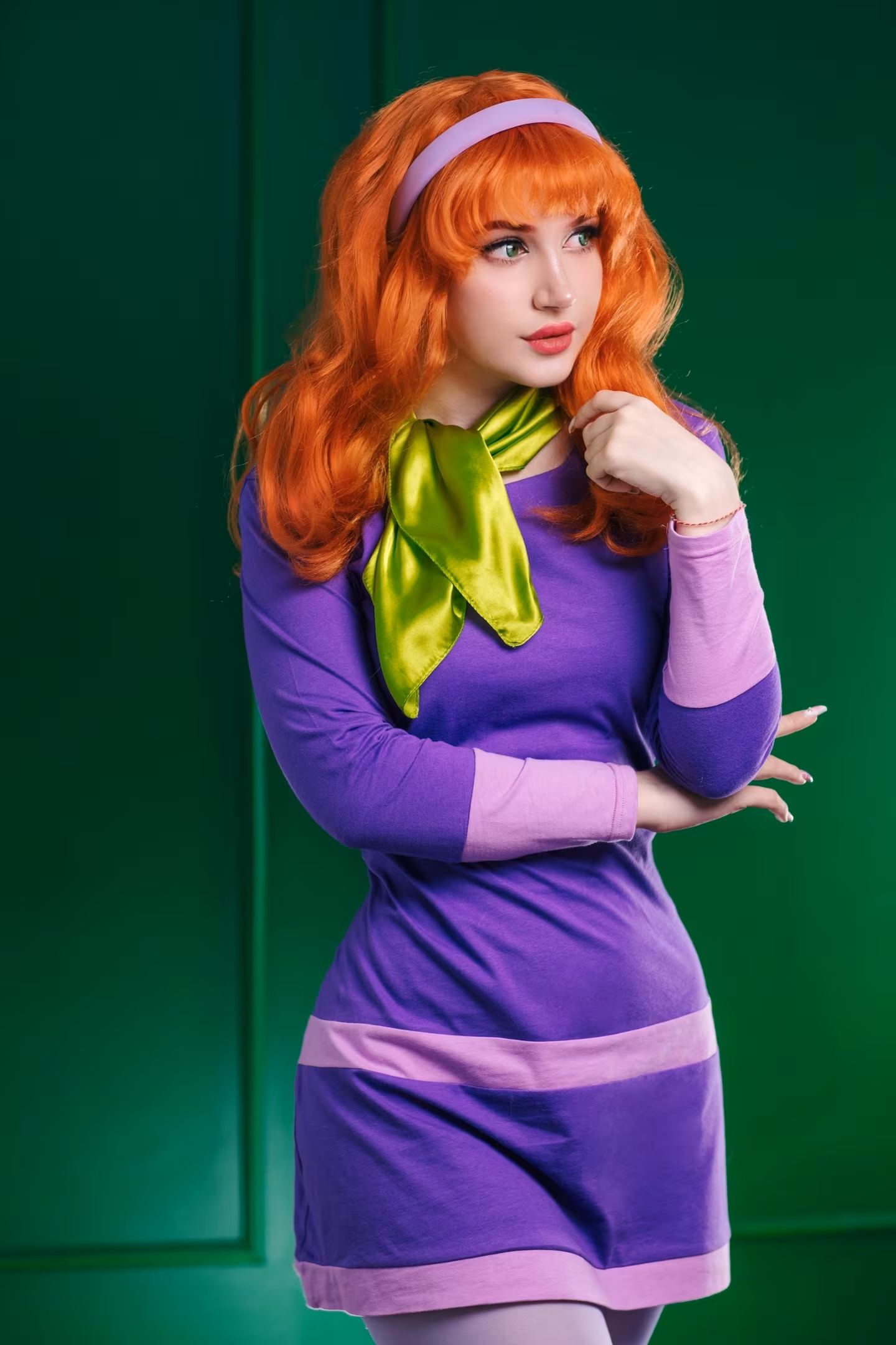 Daphne cosplay by Ulichan offers a new perspective on the childhood cartoon