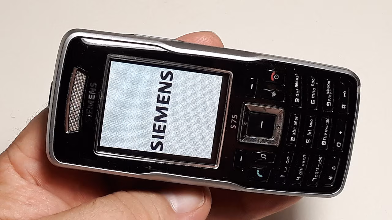 Old Nokia Siemens Sony Ericsson phone