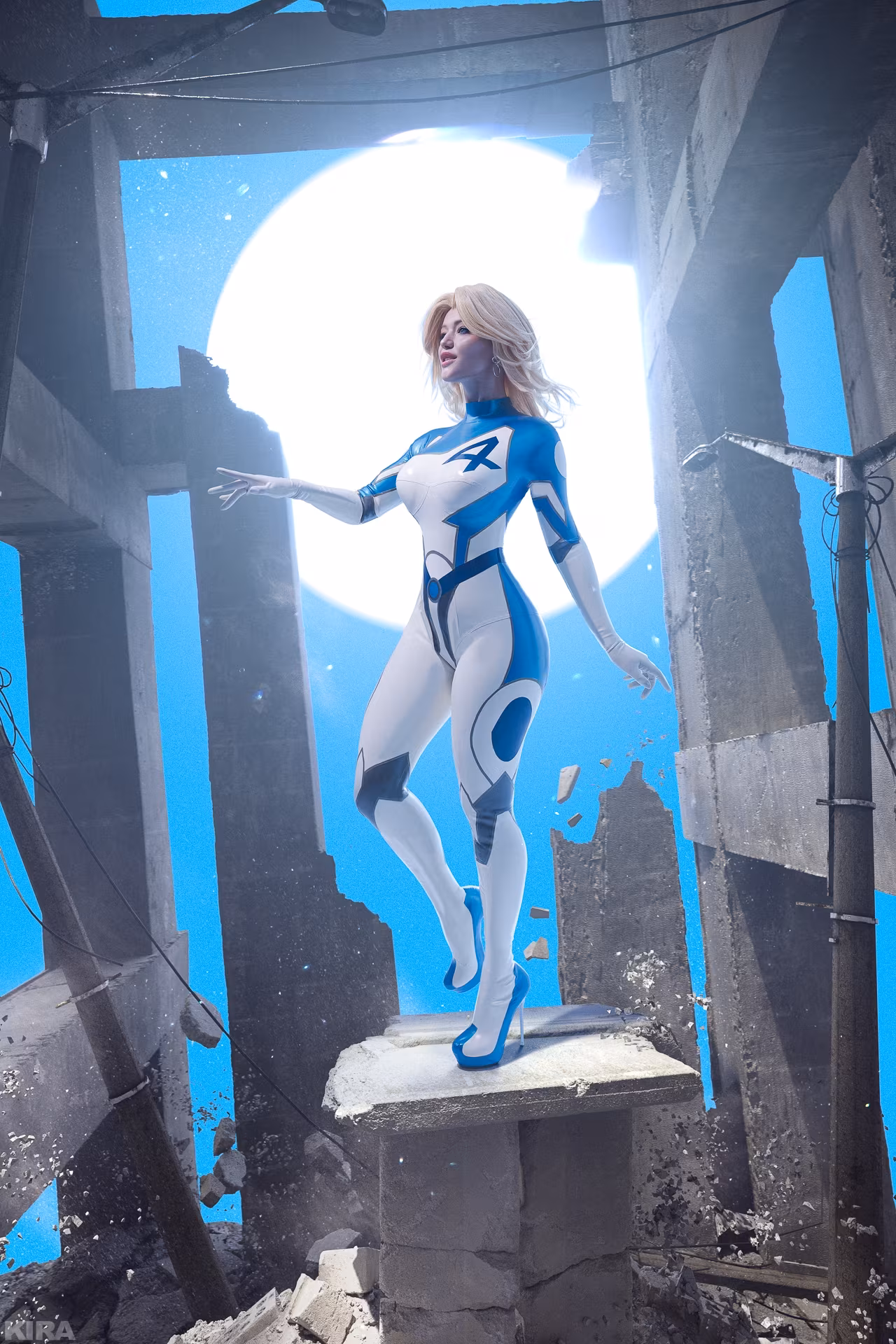 Woman in Lada Lumos costume cosplay