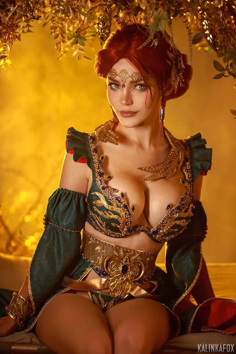 Kalinka Fox's Triss cosplay