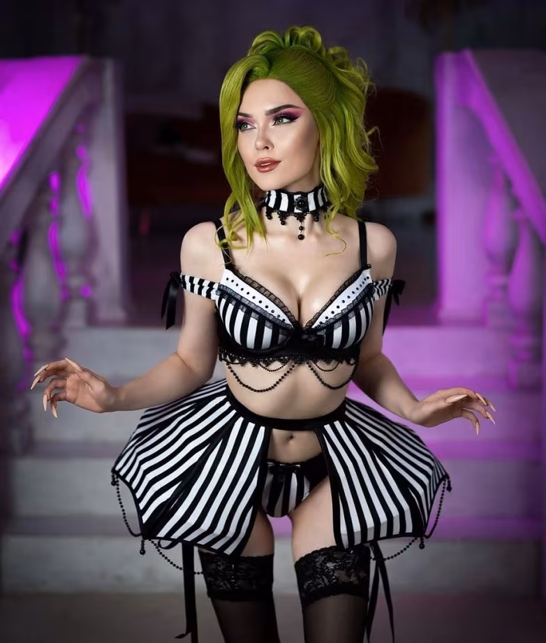 Harley Quinn cosplay from Frozen