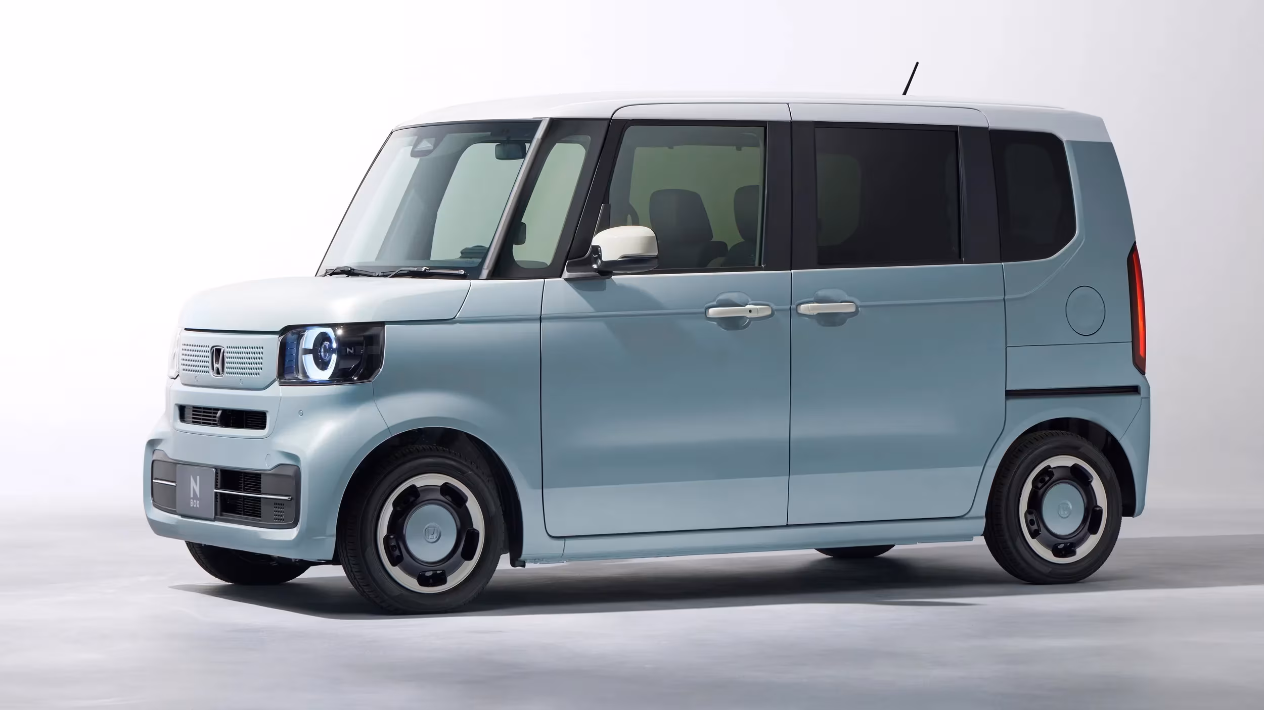 Honda N-Box Fashion Style